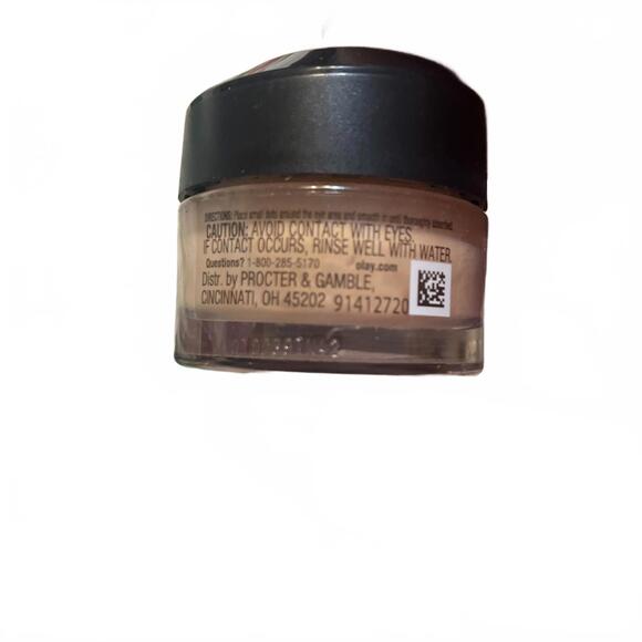 Olay Total Effects 7-In-One Anti-Aging Transforming Eye Cream 0.5oz Retired - Picture 8 of 8